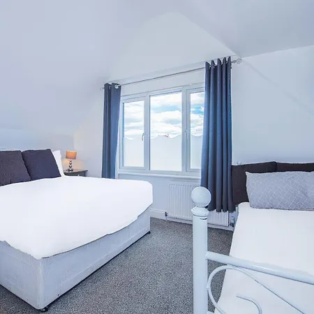 Oyo Pier Hotel Clacton-on-Sea Exterior photo